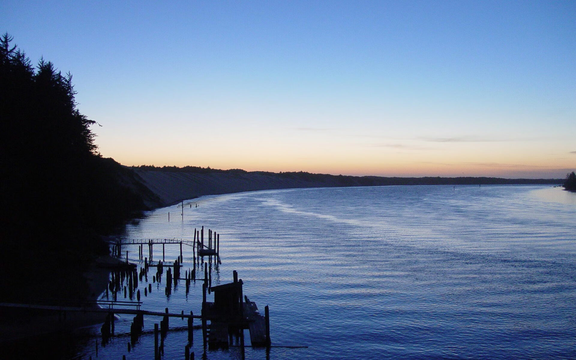梅斯客场逆转巴黎FC,造尤文图斯杯惊喜成功跻身次轮,尤文图斯vs巴塞罗那内马尔进球被吹