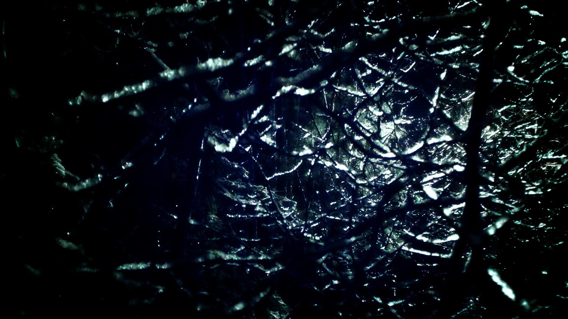 电竞主播职业素养提升路径及行业规范建设探讨,电竞主播要求包括哪些素质和技能