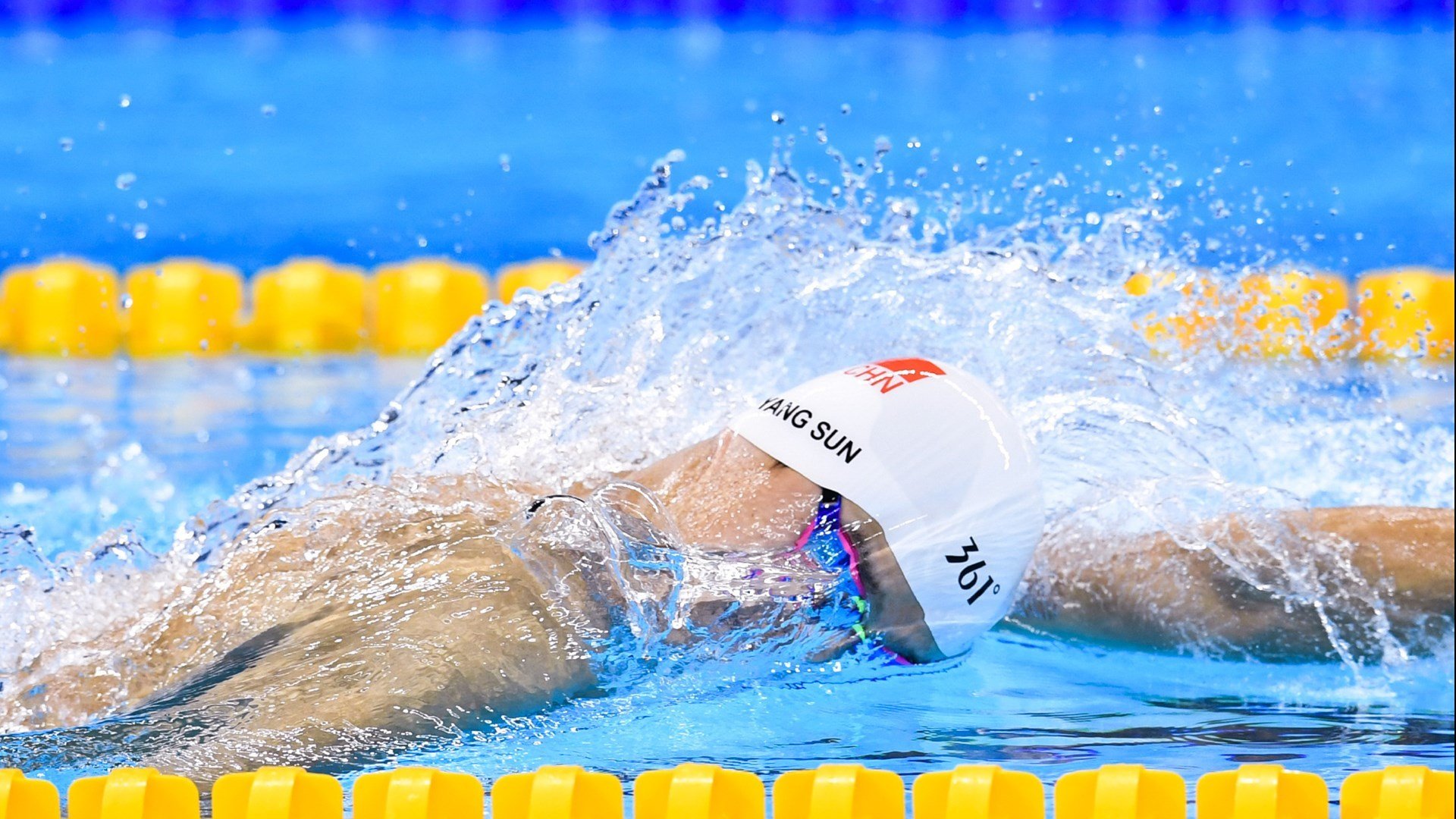 “速度之巅”——追逐冠军的终极战役，速度之力